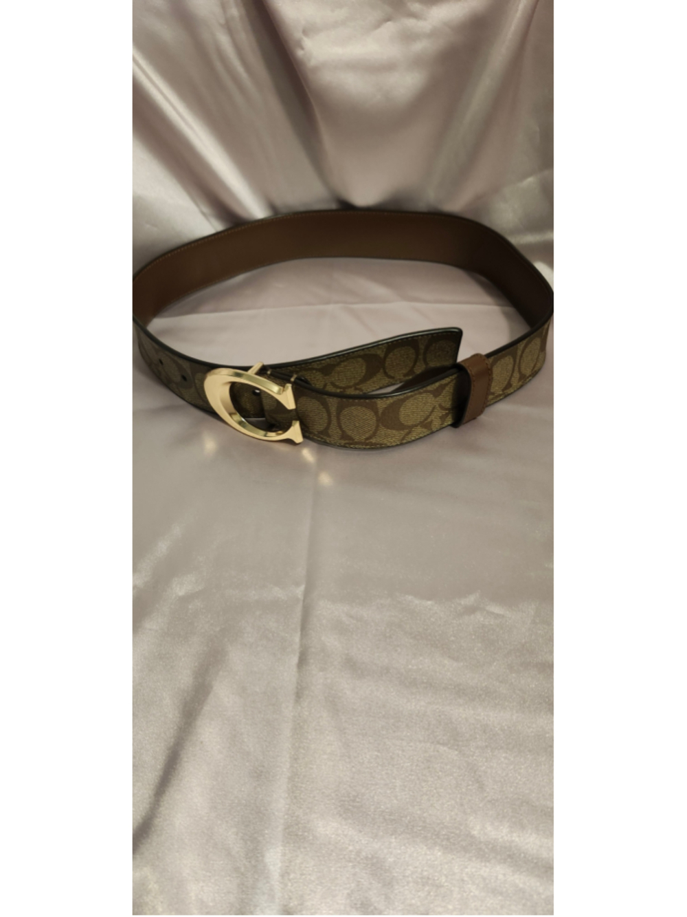 ✨ Genuine Coach Signature C Buckle Belt in Khaki/Saddle (Size S) ✨